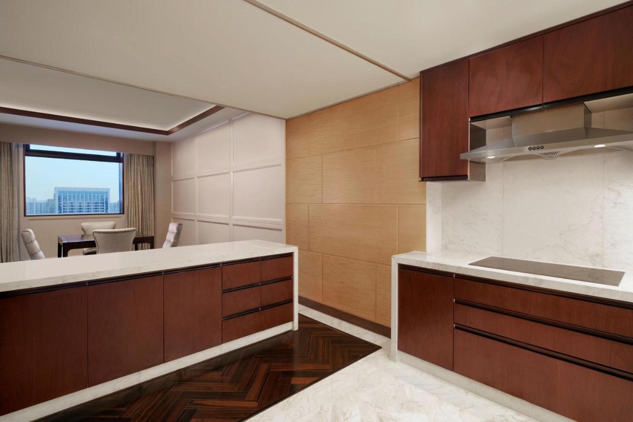 Sheraton Xi'An North City Hotel Exterior photo