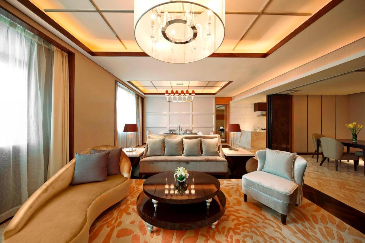 Sheraton Xi'An North City Hotel Exterior photo